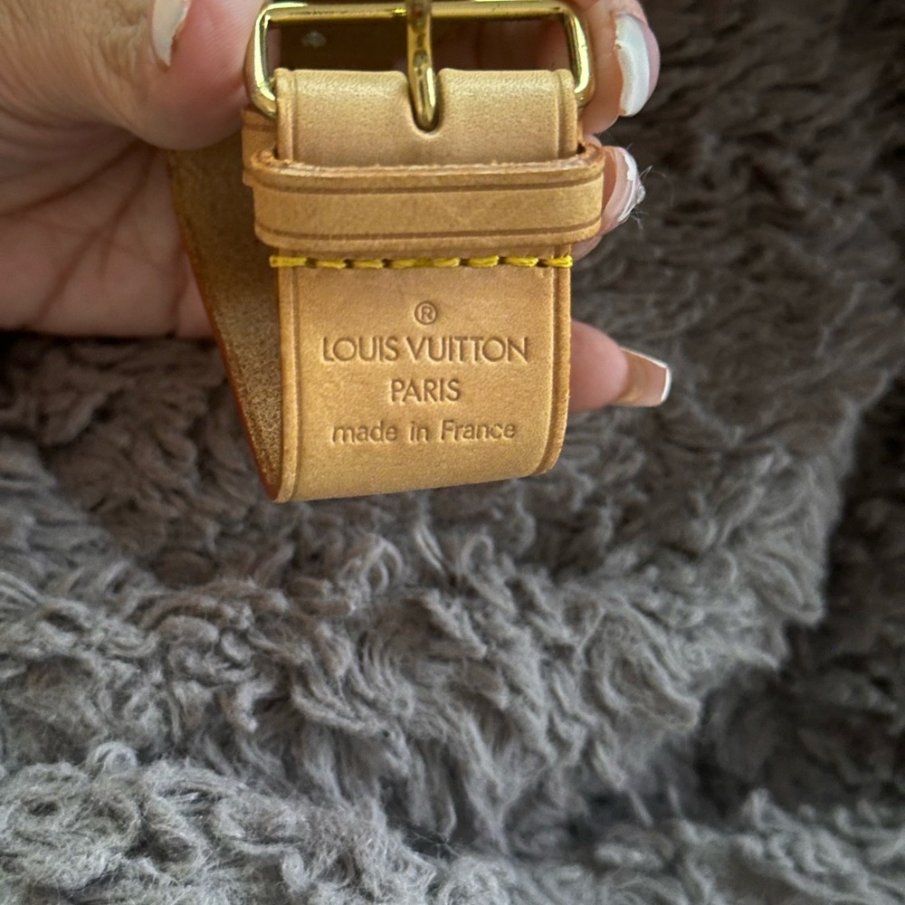 Authentic pre owned Louis Vuitton Gold and Tan Belt for Bag